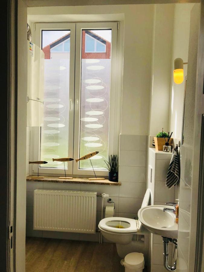 Villa Hanseart Luebeck - Privatzimmer In Zentraler Lage Lübeck Exterior foto