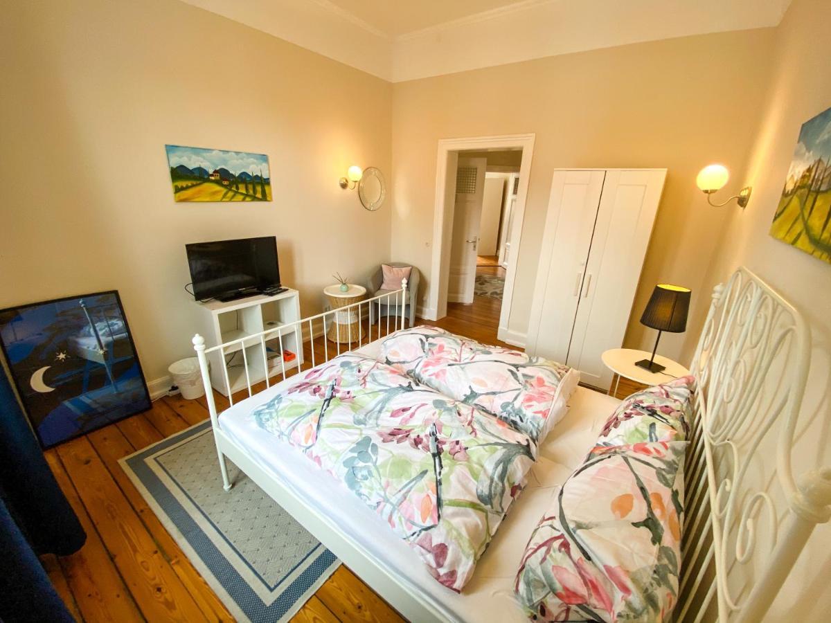 Villa Hanseart Luebeck - Privatzimmer In Zentraler Lage Lübeck Exterior foto