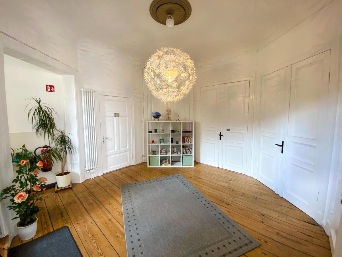 Villa Hanseart Luebeck - Privatzimmer In Zentraler Lage Lübeck Exterior foto