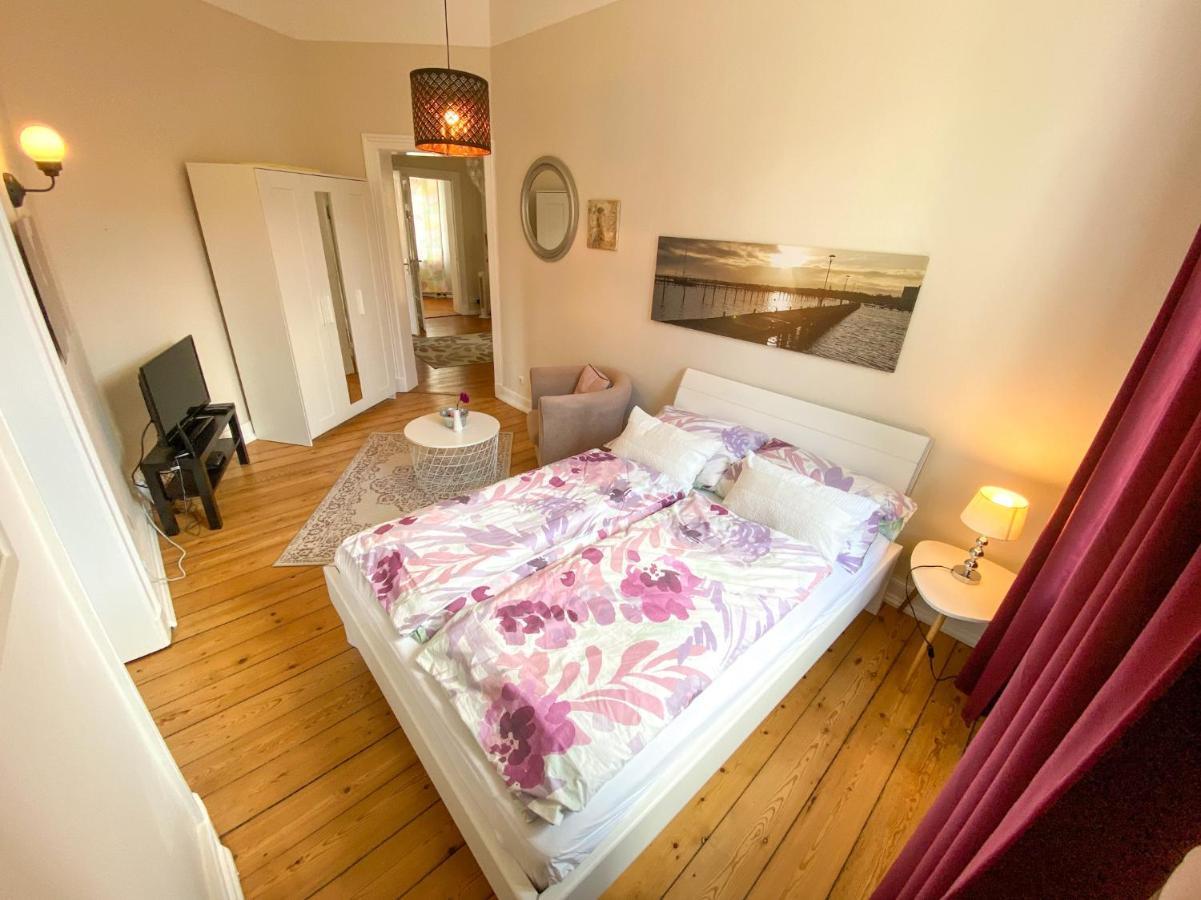 Villa Hanseart Luebeck - Privatzimmer In Zentraler Lage Lübeck Exterior foto